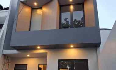 dijual rumah manyar