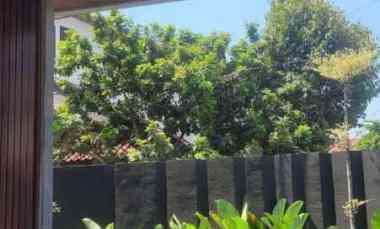 Rumah Hook Modern Minimalis Daerah Manyar Surabaya Timur