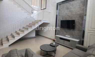 Rumah Manyar Jaya Lebar 4 Row Mobil Semi Furnish Surabaya Timur