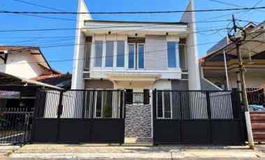 dijual rumah manyar jaya surabaya