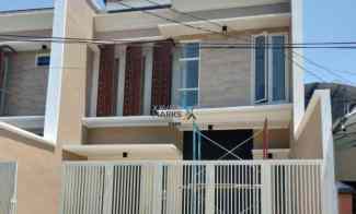 dijual rumah manyar kertoadi