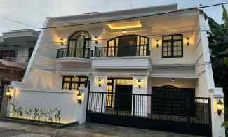 Manyar Kertoadi,HOUSE FOR SALE, Colonial Modern Style 2 Lantai