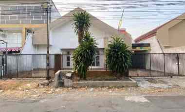 Rumah Hit Tanah Manyar Kertoadi, Dharmahusada Surabaya,Row 2 Mobil