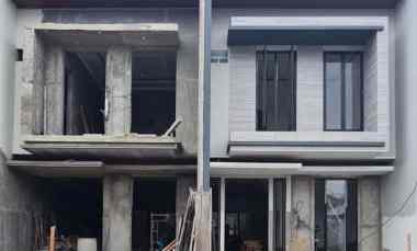 On Progess Rumah Manyar Kertoadi Tengah Kota Surabaya Ready Nov 25