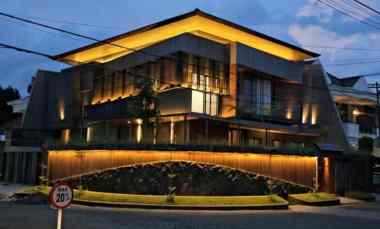 dijual rumah manyar kertoadi