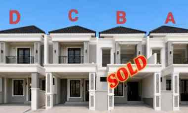 Kawasan Prestisius Manyar Kertoadi A, Surabaya, Row Jln 5 mobil