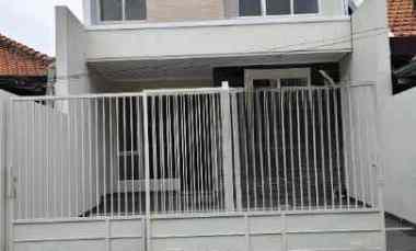 dijual rumah manyar tirtoasri