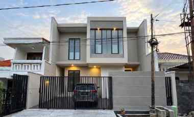 Dijual Rumah Baru Minimalis Manyar Tirtoasri 10x15 2 Lantai SHM 3,95M