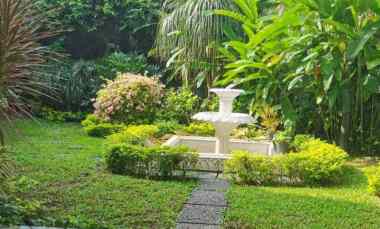 dijual rumah manyar tirtoyoso