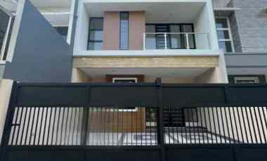 dijual rumah manyar tirtoyoso