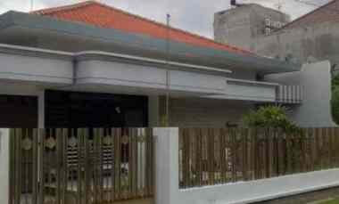 dijual rumah manyar tirtoyoso