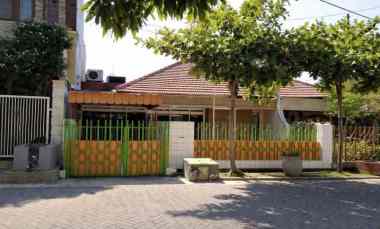 dijual rumah manyar tirtoyoso selatan