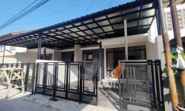 dijual rumah margahayu raya