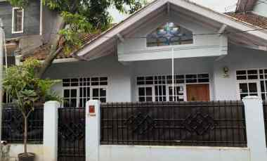 dijual rumah margahayu raya