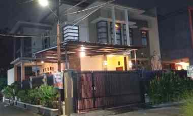 dijual rumah margahayu raya