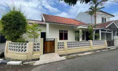 dijual rumah margahayu tengah