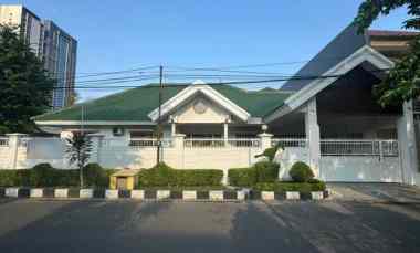 dijual rumah mayjend sungkono