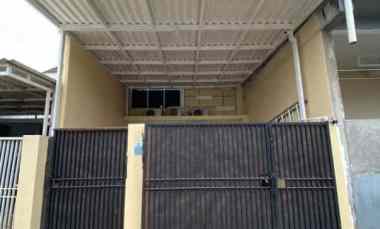 Rumah Medayu Utara Row Jalan 2 Mobil dekat Kampus UPN dekat MERR