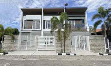 dijual rumah medokan asri