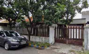 Dijual Rumah Medokan Asri Rungkut Hitung Tanah LT 300 m2 Strategis