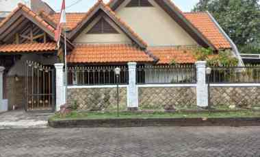 dijual rumah medokan asri timur
