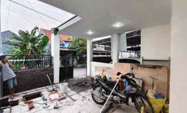 dijual rumah medokan ayu