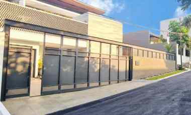 dijual rumah mega cinere