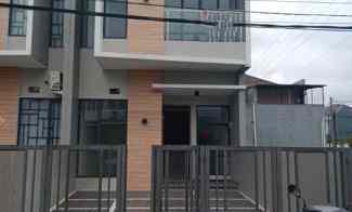 Rumah Baru Lantai 2 Mekarwangi dekat Pintu Tol Moh Toha Kota Bandung
