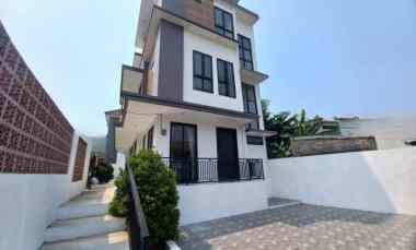 dijual rumah meruya jakarta barat