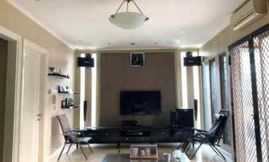 dijual rumah metro permata