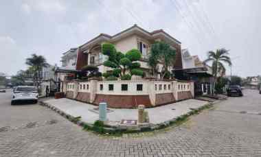 dijual rumah metro permata