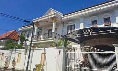 dijual rumah mewah 2lt puputan renon denpasar
