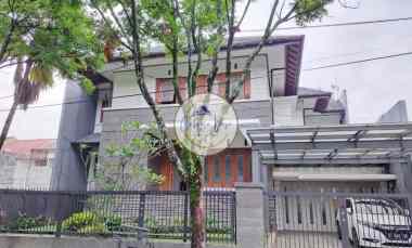 dijual rumah mewah batununggal elok buah batu bandung