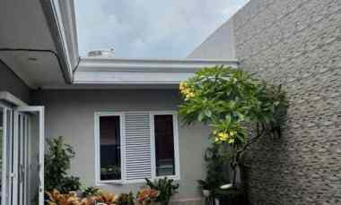 dijual rumah mewah di leuwinanggung cibubur depok