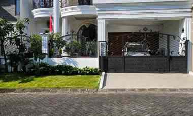 Dijual Rumah Mewah di Nieuw Indie Araya Kota Malang