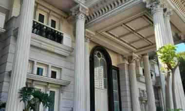 dijual rumah mewah di pakuwon indah surabaya