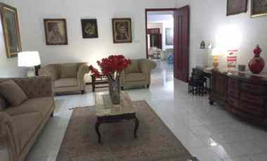 dijual rumah mewah luas