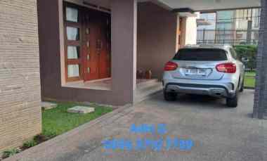dijual rumah mewah lux di sayap dago bandung