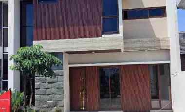 dijual rumah mewah sayap podomoro baleendah bandung