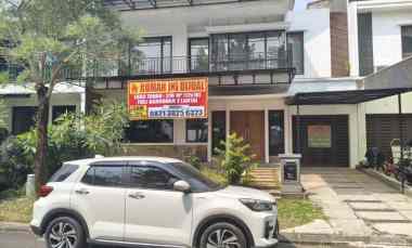 dijual rumah mewah view danau serenade gading serpong