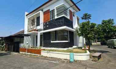 dijual rumah minimalis posisi hook lokasi sulfat utara