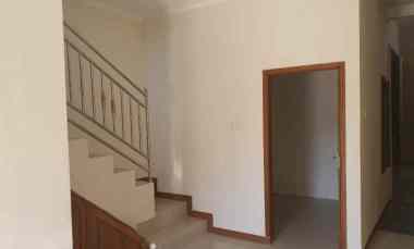 dijual rumah minimalis siap huni di kota nganjuk