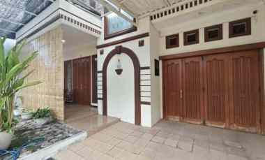 Rumah Bagus Mojoklangru Dharmahusada Surabaya dekat Airlangga ITS
