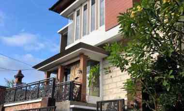 dijual rumah muding kerobokan kuta