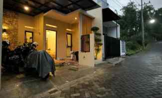 Rumah Modern Minimalis Full Furnish di Sukun Kota Malang