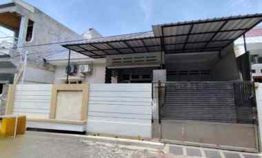 dijual rumah mulyosari