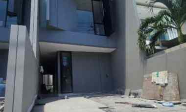 dijual rumah mulyosari