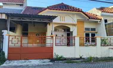 dijual rumah mulyosari