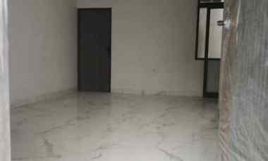 dijual rumah mulyosari utara