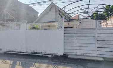 dijual rumah murah dekat mall